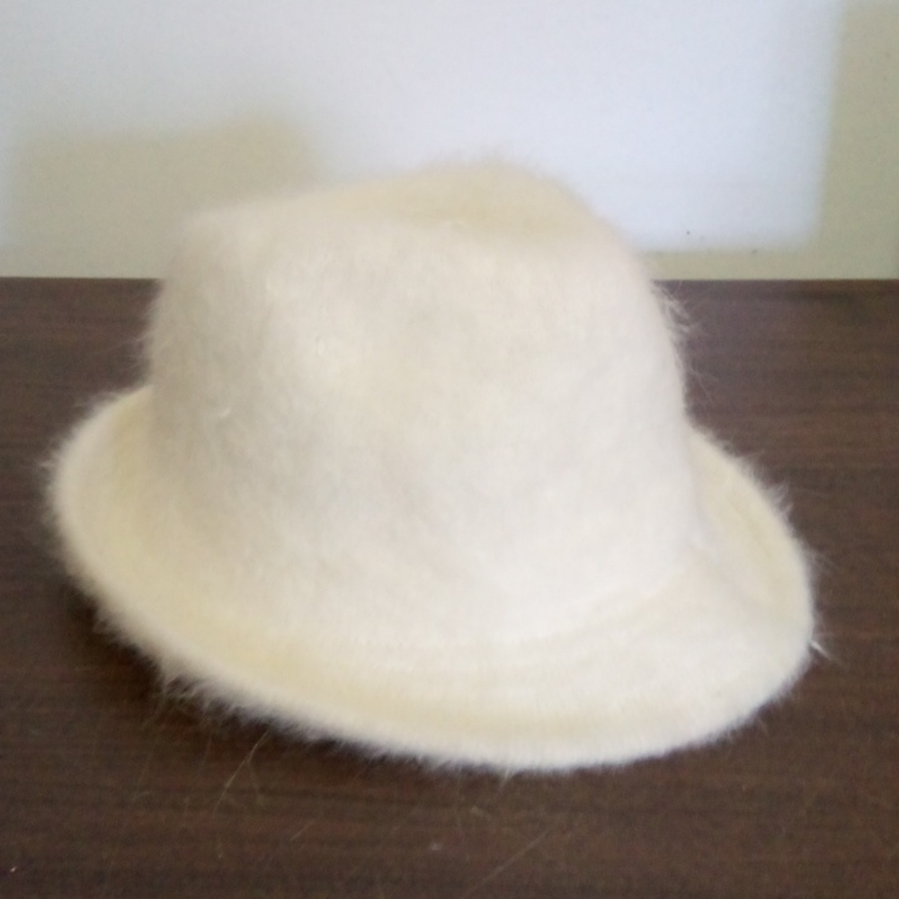 COPY - Vintage David & Young Angora Fedora Off White one size